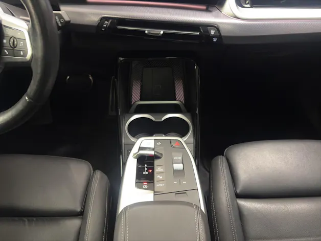 BMW iX1 30 xDrive M SPORT