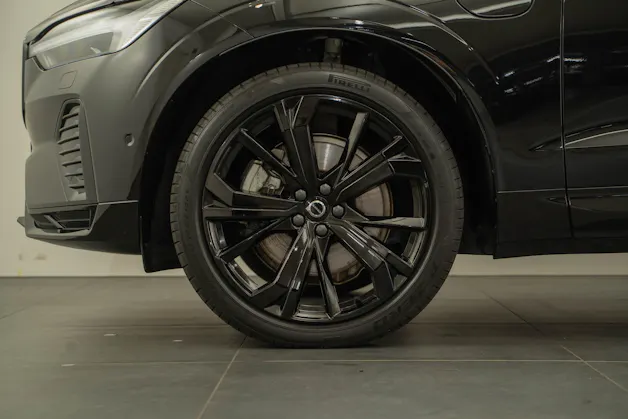VOLVO XC60 2.0 T8 TE XCENTRIC Black Edition eAWD