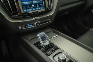 VOLVO XC60 2.0 T8 TE XCENTRIC Black Edition eAWD
