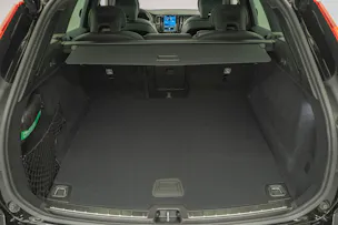 VOLVO XC60 2.0 T8 TE XCENTRIC Black Edition eAWD