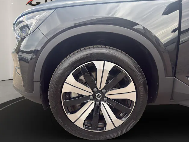 VOLVO XC40 P6 Plus