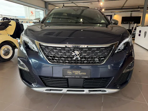 PEUGEOT 5008 2.0 BlueHDi 180 GT