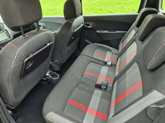 DACIA Lodgy 1.3 TCe Ultimate S/S 7P