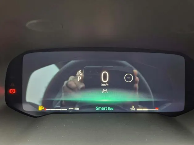 RENAULT Captur 1.3 TCe 140 techno EDC