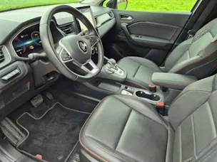 RENAULT Captur INITIALE PARIS E-TECH 145