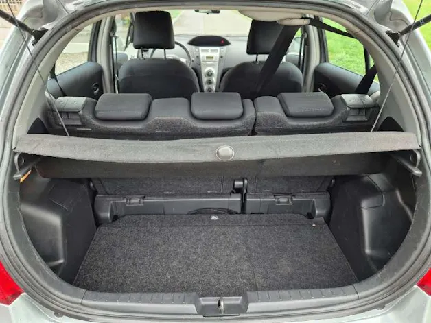 Toyota Yaris 1.3 16V City Automat