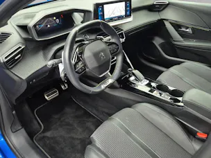 PEUGEOT 208 1.2 PureTech 130 GT