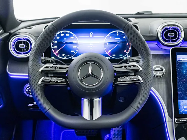 MERCEDES-BENZ C 220 d 4MATIC T-Modell Swiss Star