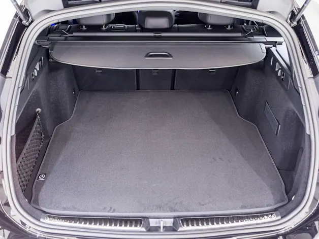 MERCEDES-BENZ C 220 d 4MATIC T-Modell Swiss Star