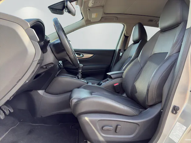 NISSAN Qashqai 1.6 dCi Tekna
