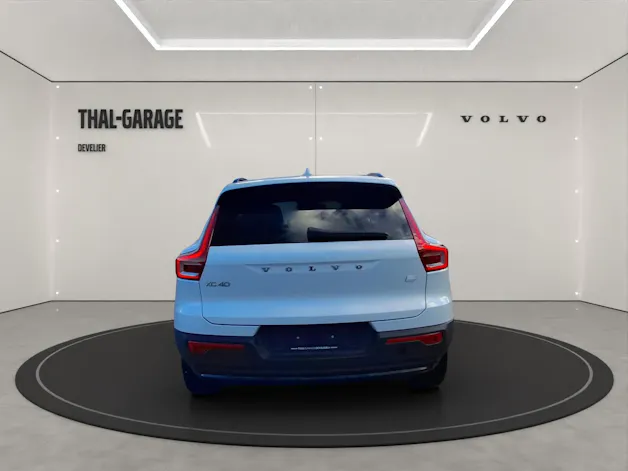 VOLVO XC40 1.5 T5 PiH Ultimate Dark