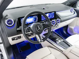 MERCEDES-BENZ GLA 220 d 4MATIC Swiss Star
