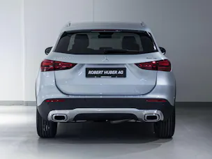MERCEDES-BENZ GLA 220 d 4MATIC Swiss Star