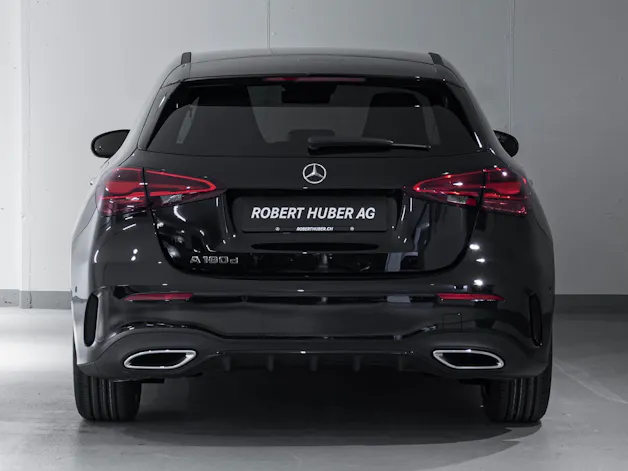 MERCEDES-BENZ A 180 d