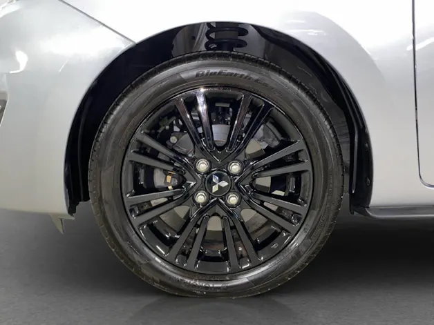 Mitsubishi Space Star 1.2 MIVEC Black Line