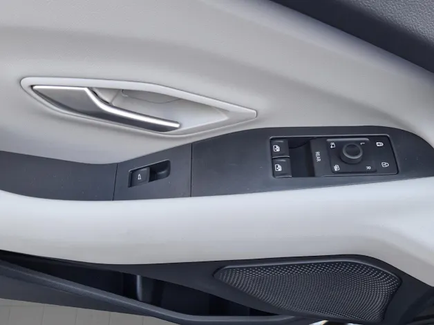 FORD Explorer Extended Range (77kWh) Premium RWD AUTOMAT
