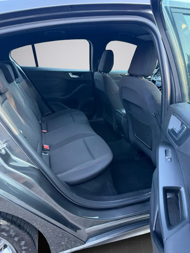 FORD Focus 2.0 TDCi ST Line * Diesel *