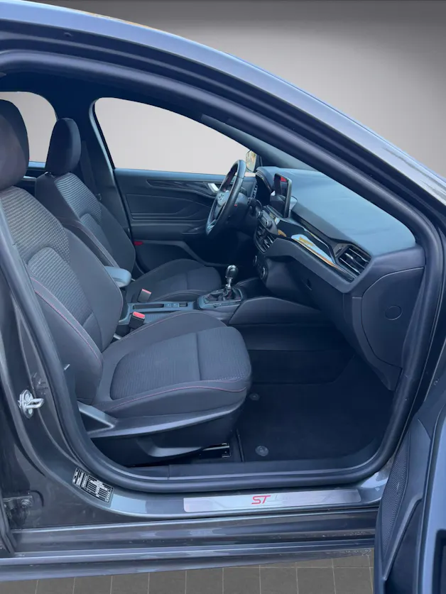FORD Focus 2.0 TDCi ST Line * Diesel *