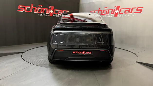 Tesla Model Y LR Premium AWD MY27 AHK
