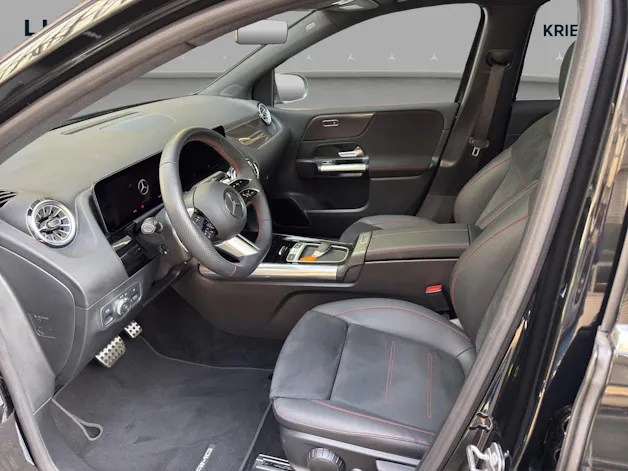 MERCEDES-BENZ B 250 4M - AMG / DISTRONIC / Panorama-Dach / Multibeam LED