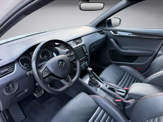 SKODA Octavia Combi 2.0 TDI RS 4x4 DSG