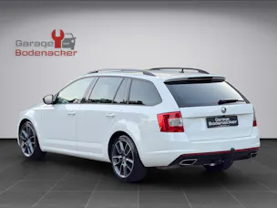 SKODA Octavia Combi 2.0 TDI RS 4x4 DSG