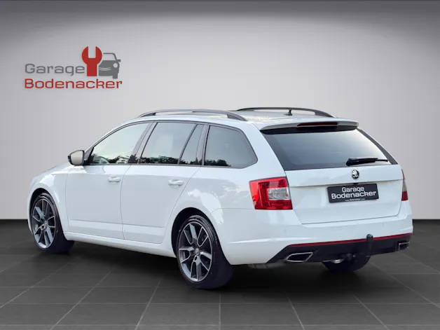 SKODA Octavia Combi 2.0 TDI RS 4x4 DSG