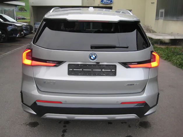 BMW iX1 xDrive 30