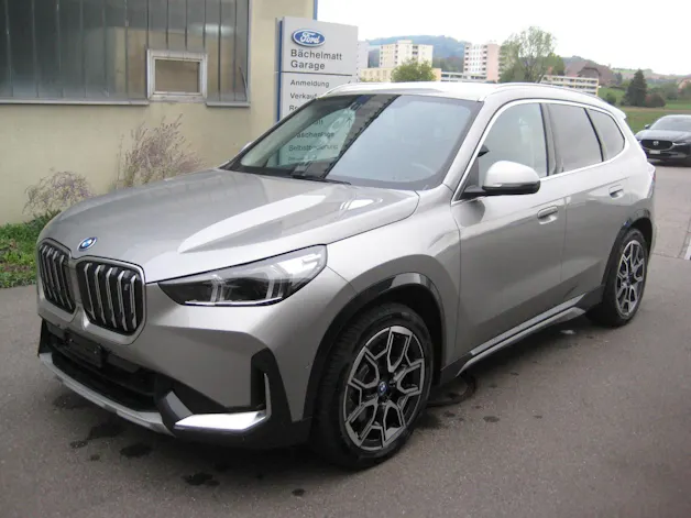 BMW iX1 xDrive 30