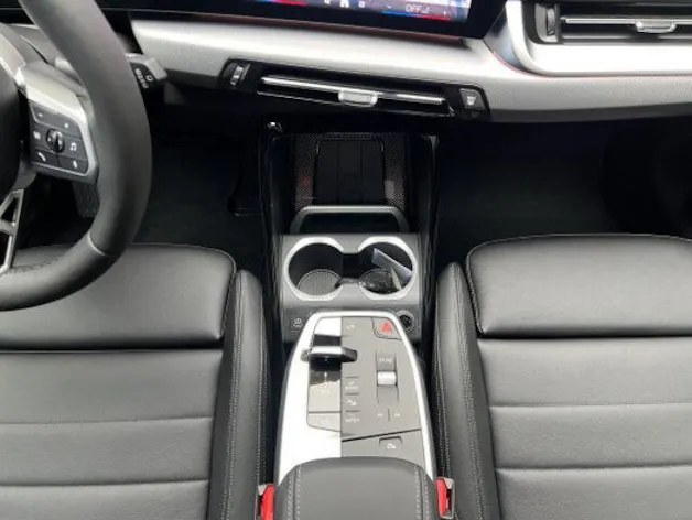 BMW X1 U11 23d xDrive paddles