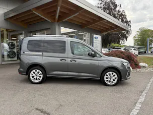 FORD TOURNEO Connect 2.0 EcoBlue 122 Titanium