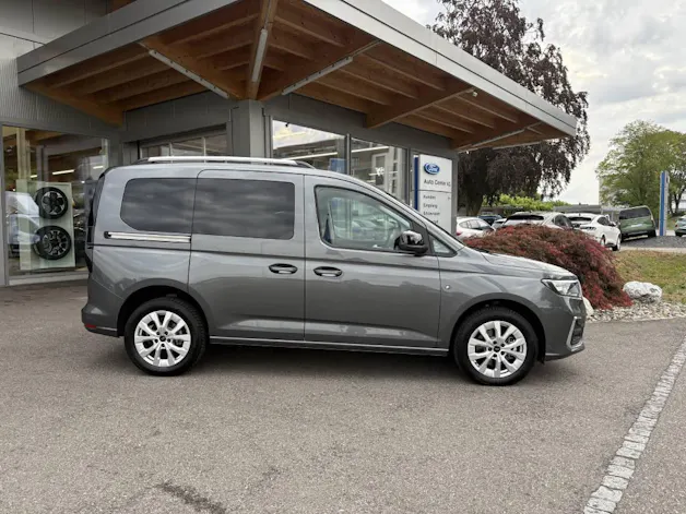 FORD TOURNEO Connect 2.0 EcoBlue 122 Titanium