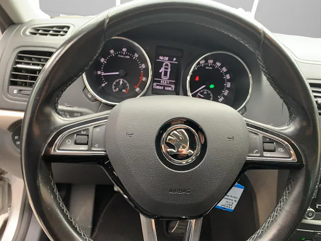 SKODA Yeti 1.8 TSI Elegance 4x4 DSG