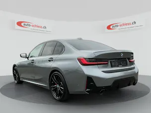 BMW 320 i Limousine M Sport Shadow Line