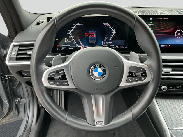 BMW 320 i Limousine M Sport Shadow Line
