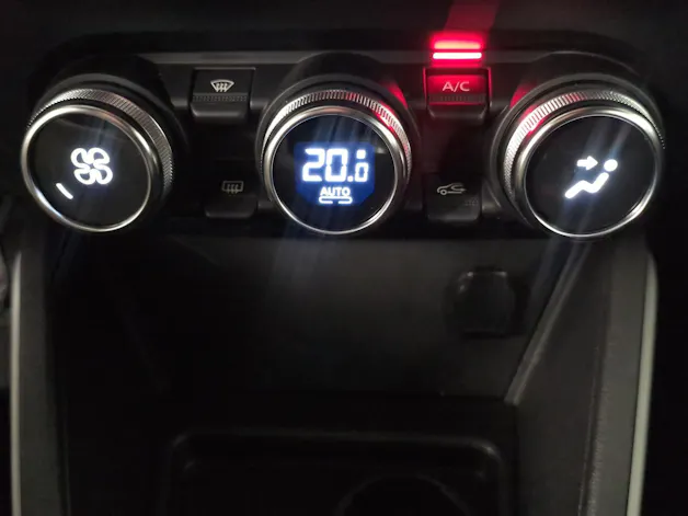 DACIA Duster TCe 130 Celebration 4x2