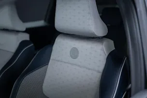 RENAULT R5 E-Tech Comfort Range Roland Garros / Rückfahrkamera / Lenkradheizung / Sitzheizung