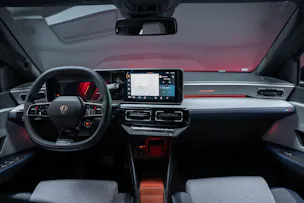 RENAULT R5 E-Tech Comfort Range Roland Garros / Rückfahrkamera / Lenkradheizung / Sitzheizung
