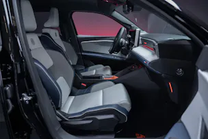 RENAULT R5 E-Tech Comfort Range Roland Garros / Rückfahrkamera / Lenkradheizung / Sitzheizung