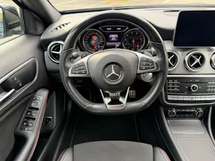 MERCEDES-BENZ GLA 250 AMG Line 4Matic 7G-DCT