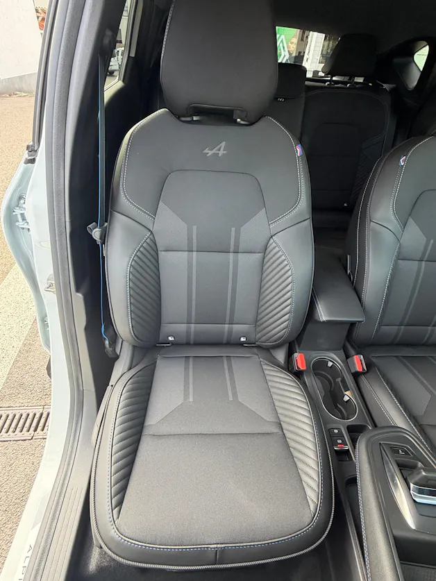 RENAULT Captur 1.8 E-Tech 160 Esprit Alpine DHT