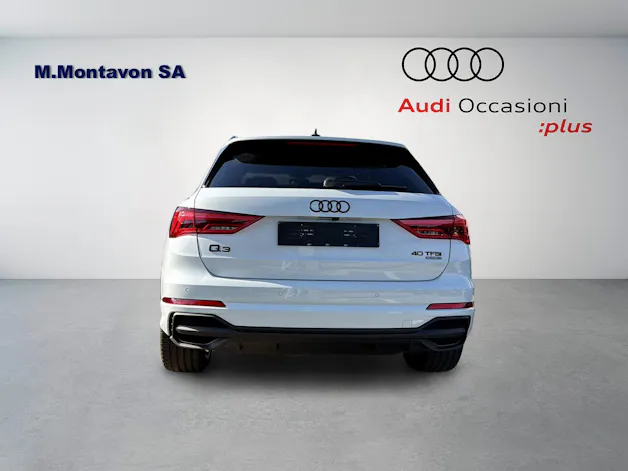 AUDI Q3 40 TFSI S line quattro S-tronic