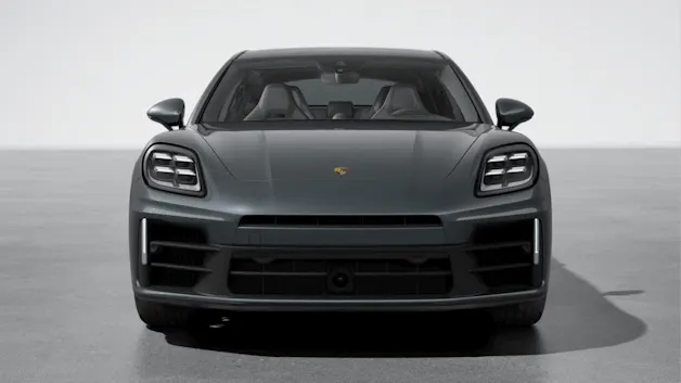 PORSCHE Panamera 4