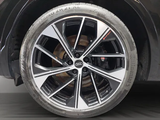 AUDI SQ5 TDI quattro tiptronic