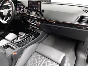 AUDI SQ5 TDI quattro tiptronic