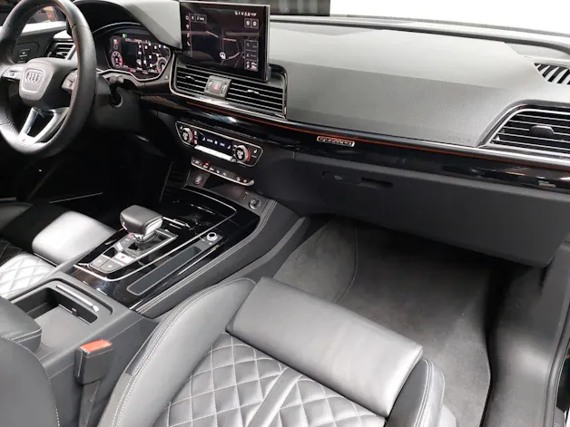 AUDI SQ5 TDI quattro tiptronic