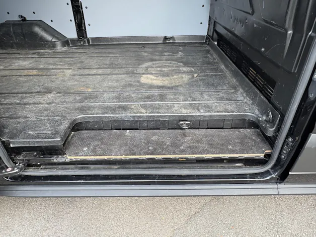 FORD E-Transit Van 350 L2 H2 Trend RWD 68kWh