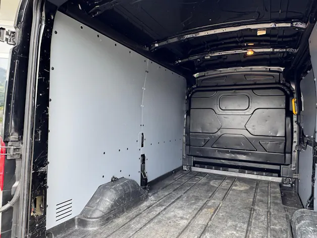FORD E-Transit Van 350 L2 H2 Trend RWD 68kWh