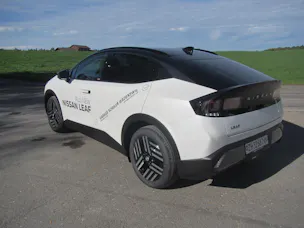 NISSAN Leaf 52 kWh Advance