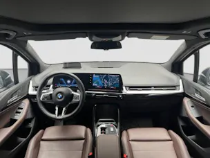 BMW 2er Reihe U06 Active Tourer 218d paddles
